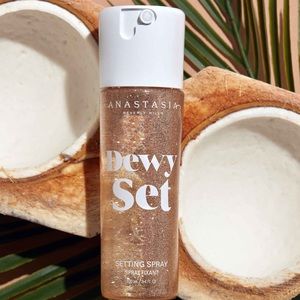Anastasia Dewy Set setting spray 🌟